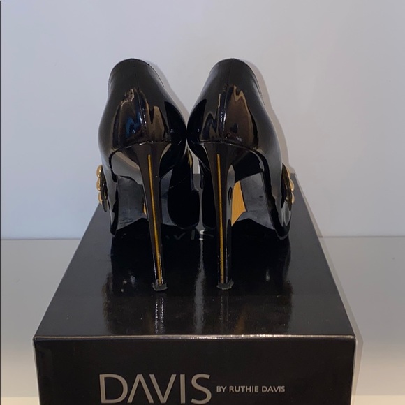 DAVIS | Pumps - Picture 8 of 10
